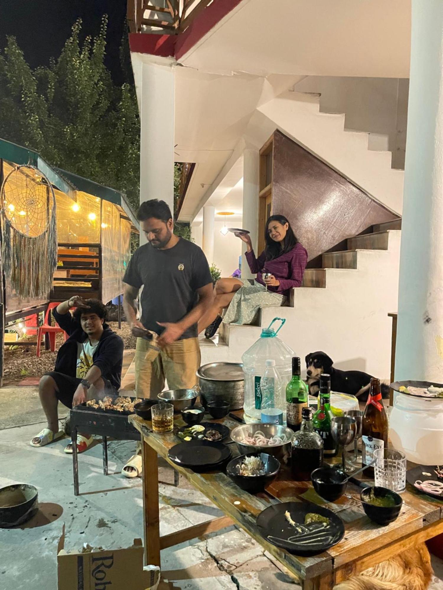 Sleepy Panda Hostel Manāli Εξωτερικό φωτογραφία